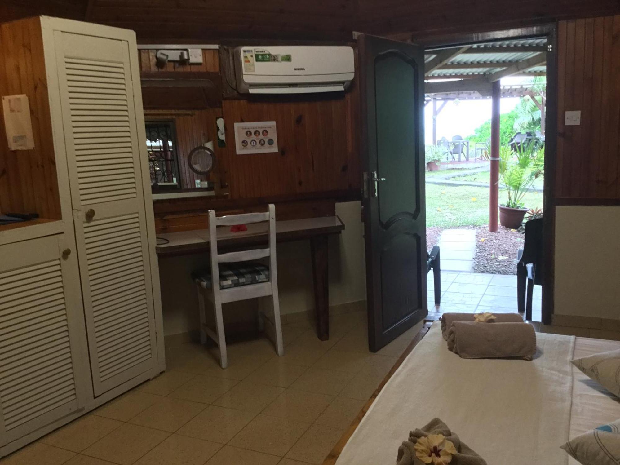 Amitie Chalets Praslin Grand Anse (Praslin) Exterior foto