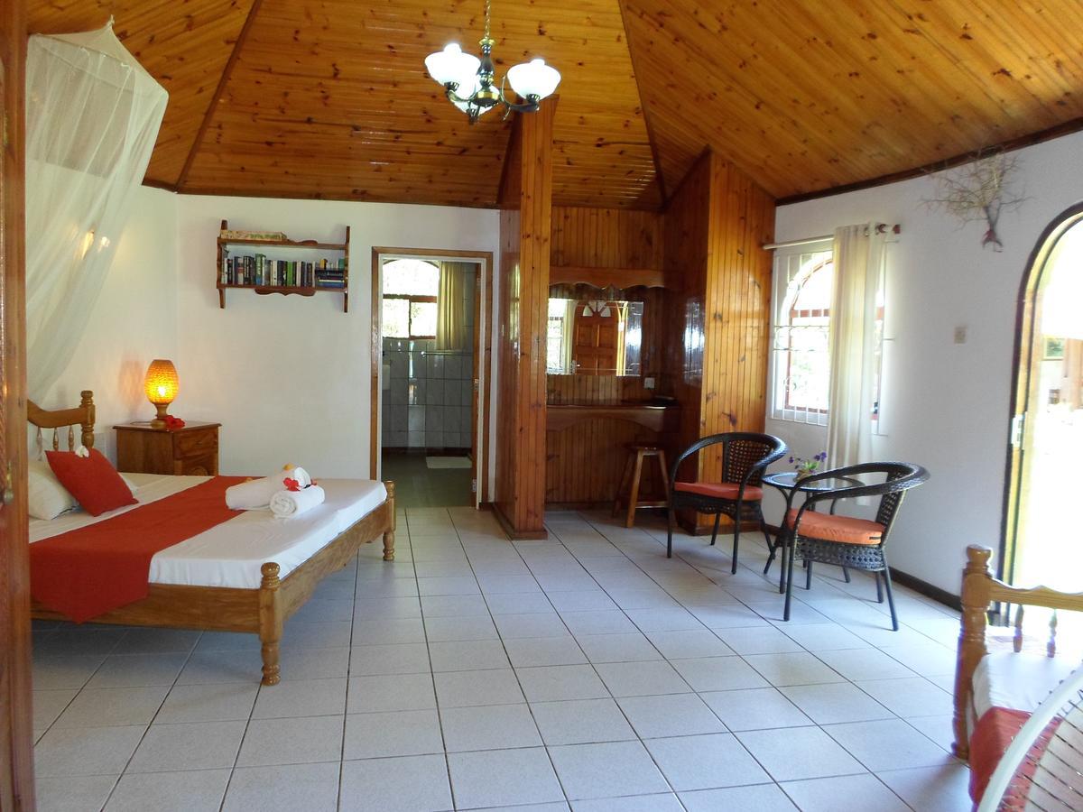 Amitie Chalets Praslin Grand Anse (Praslin) Exterior foto